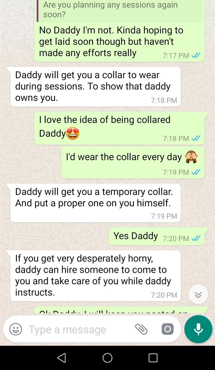 Mistress Clover🌈 tweet media