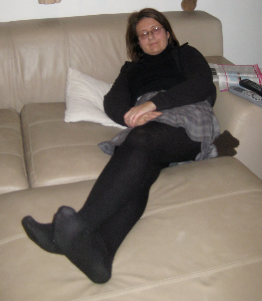 Mature pantyhose soles