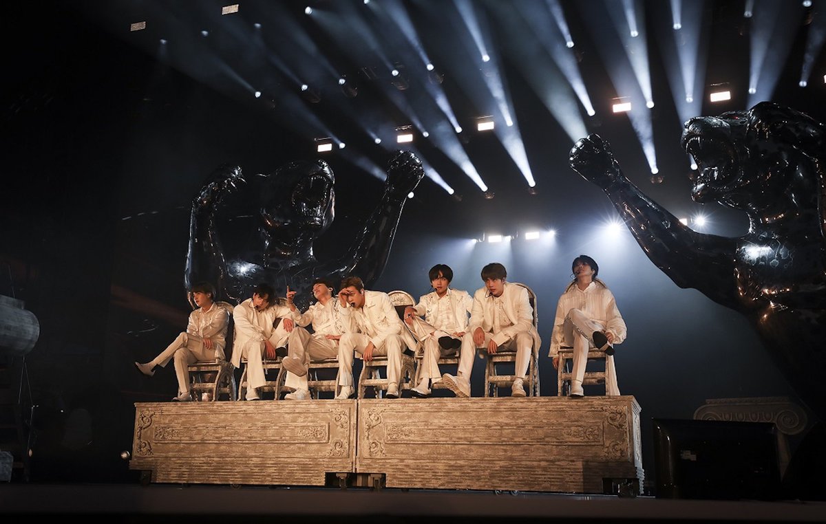 .<a href="/BTS_twt/">방탄소년단</a> bring ‘Map Of The Soul: Persona’ to life and rejuvenate old songs as they kick off first stadium world tour with stunning LA performance expi.co/01nH4P