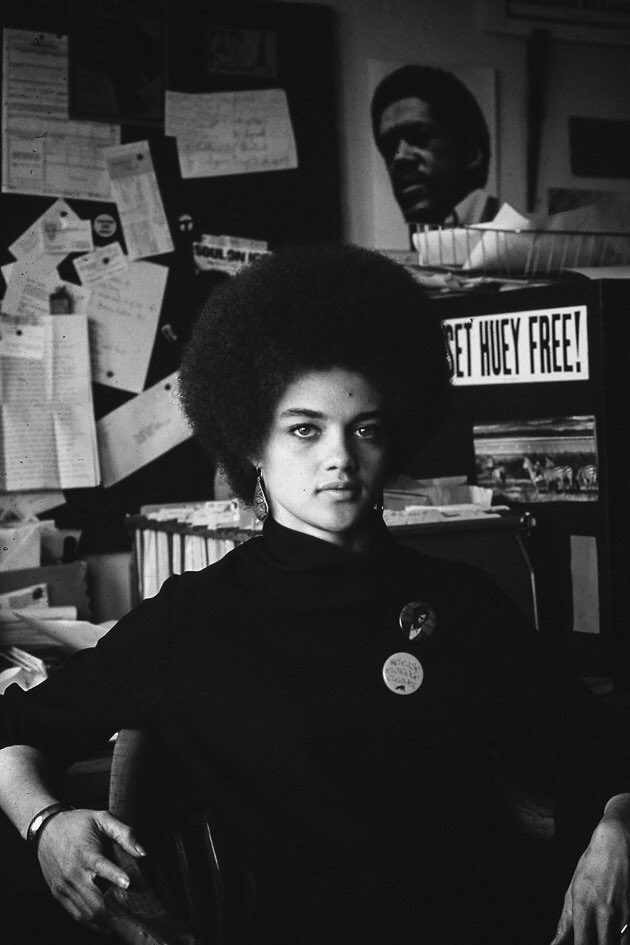 Kathleen Cleaver, a leading figure in the Black Panther Party, pictured in 1968.  #anticolonial  #resistance  #femaleagency  #feminism  #blackpanther  #blackpanthers  #kathleencleaver