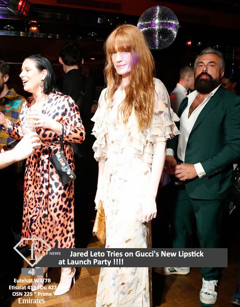 4FashionTv's tweet photo. #FTVnews : Jared Leto Tries on Gucci's New Lipstick at Launch Party !!!! Jared Leto shows off his bright red lips while celebrating Gucci‘s new lipstick collections @JaredLeto @gucci https://t.co/0pwApZwWDU