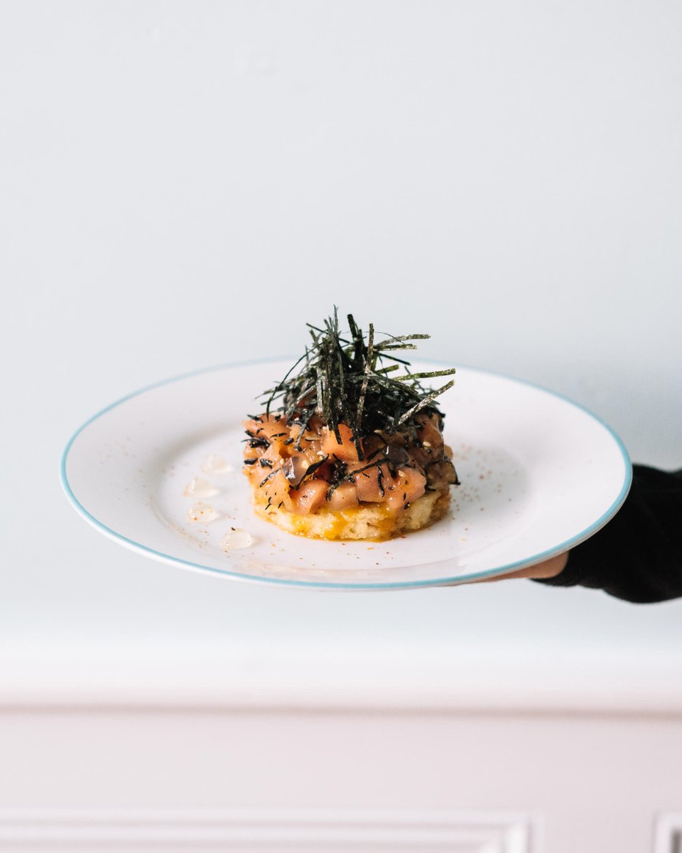 Explore our brewery while enjoying gourmet food &amp; beer pairings along the way. Get your ticket for the first edition of our Chefs in the Brewhouse series featuring Big Tree Catering—the team behind <a href="/EventideOyster/">Eventide Oyster Co.</a>, <a href="/thehoneypaw/">TheHoneyPaw</a>, &amp; <a href="/HugosMaine/">HugosMaine</a>. eventbrite.com/e/chefs-in-the…