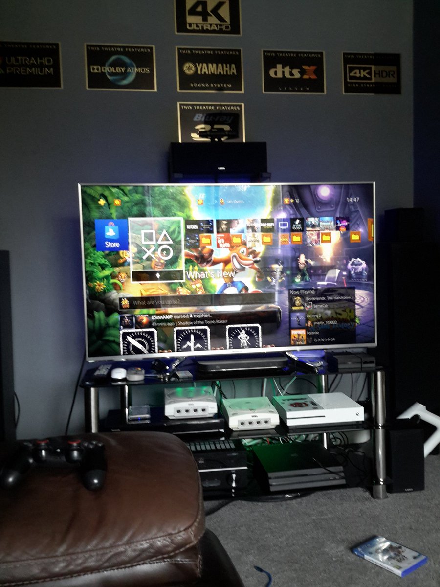MrMidnight1188's tweet photo. The #Crash theme is from my UK account xStormxBringeRx 
The #Spyro theme is from my US account xfusxionx
Xbox GT: is xfusxionx 
Feel free to add them if you wish #Playstation #PS4Pro #Xbox #Windows10PC #XboxOneX https://t.co/Pi7sr84GEf