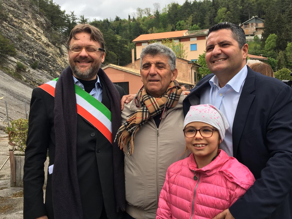 BentivogliMarco's tweet photo. 75 anniversario dell’ #EccidioMonteSantangelo di #Arcevia.
Con il bravissimo Sindaco #Bomprezzi e con il grande @bartolopietro1. https://t.co/I0XBkvwMaK