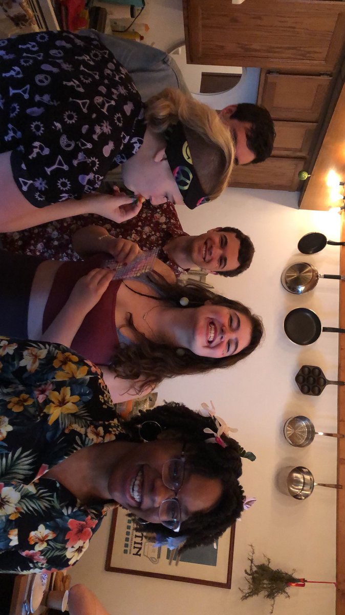 UMassOSTEM's tweet photo. NORTHAMPTON PRIDE PARADE with oSTEM at Zoomass Slamherst😤🎉🐮
When we say GAY you say SCIENCE https://t.co/LgFWCxcTql