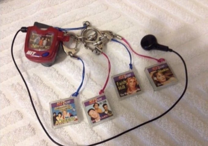 Y&rsquo;all showing MP3s what about THESE mfs https://t.co/bAwkS823sf