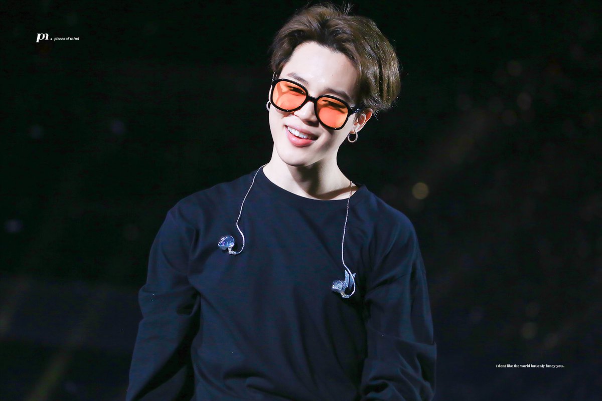 piecesofmind_jm's tweet photo. #JIMIN #지민 @BTS_twt 190518 https://t.co/eC40AsTmRY