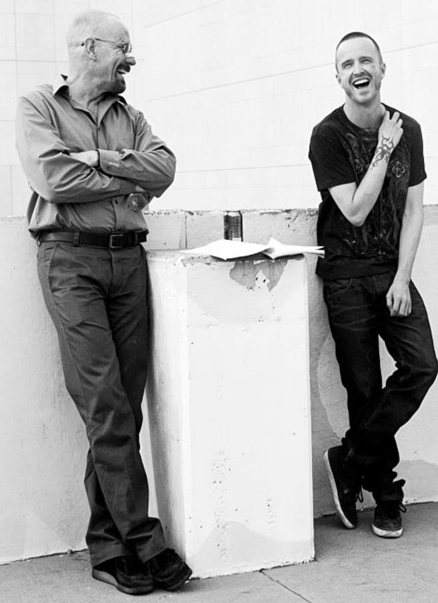 jere_phi's tweet photo. Walter white y Jesse Pinkman cuando escuchan que #GameOfThrones es la mejor serie de la historia.
Breaking bad sigue siendo la mejor serie de la historia señores. https://t.co/nW5gBKQMjn