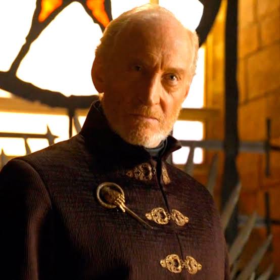 vishnu_sundhar's tweet photo. @HBO @GameOfThrones Atleast tell us the real reason why the show was deliberately killed like this?!! I need that closure! Bloody I've invested too much of myself into it..
#GameOfThrones #GameOfThronesFinale #GameofThronesending https://t.co/Yd4m0lpjvI