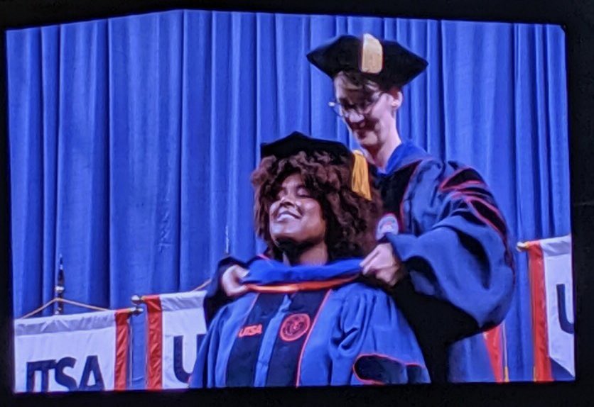 MartinaPMcGhee's tweet photo. 🎓PhD in Interdisciplinary Learning and Teaching: Curriculum &amp; Instruction 

🎓 @UTSACOEHD teaching fellow in IDS &amp; AAS 

🎓 Featured on @NPRCodeSwitch
 
🎓 Black Excellence Awards Faculty of the Year 

 #BlackandHooded #GradSzn https://t.co/ghoBY5uEpJ