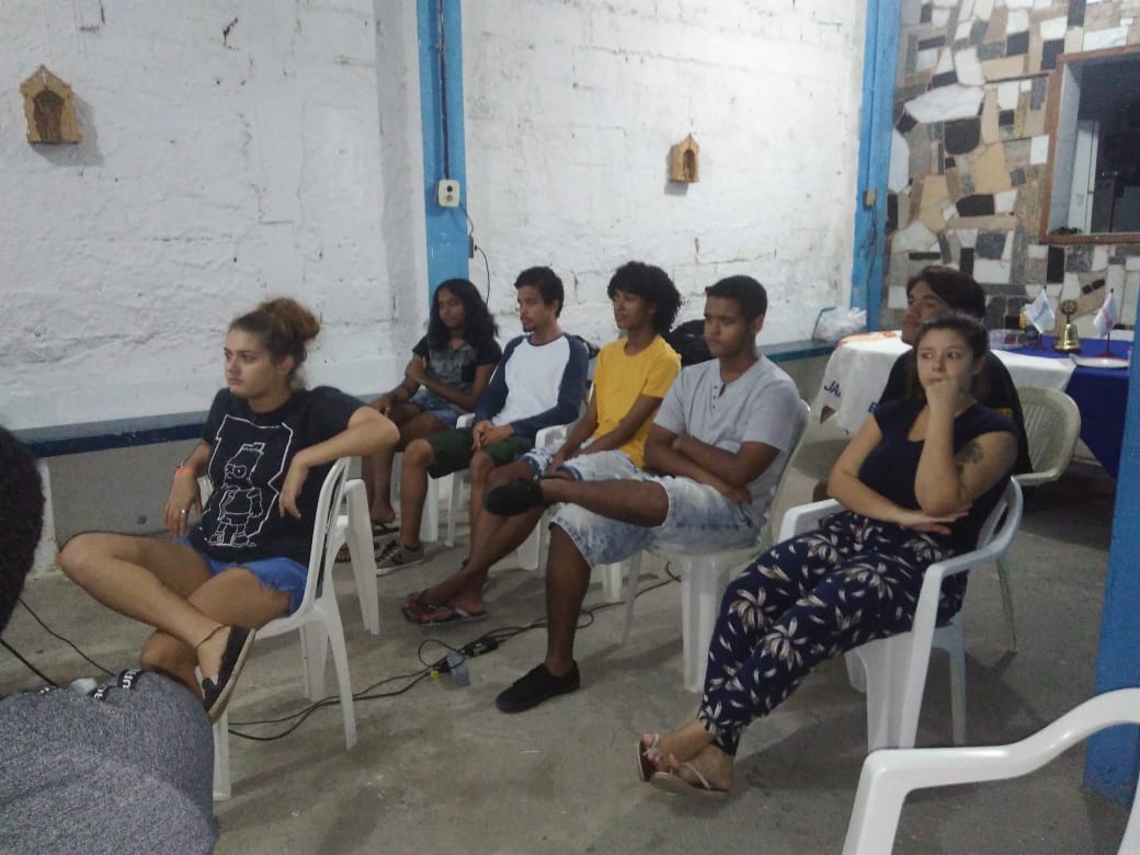 BrazInteract's tweet image. Reunião de hoje, com novos integrantes, com palestra sobre o que é o interact e cargos ☸️💙