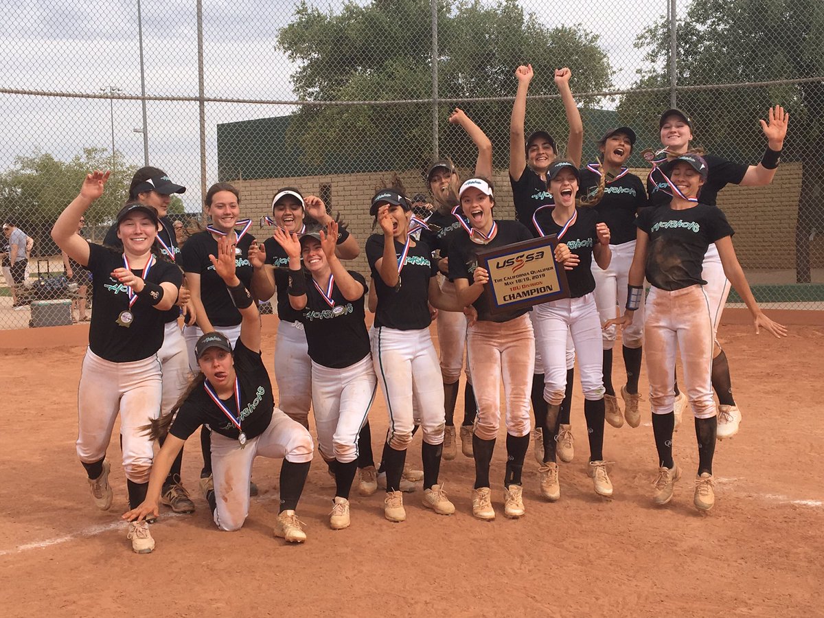HotshotsAz's tweet photo. 🔥USSSA CA Qualifier Champ!
Won all 7 games. Great way to start off the season ☝️🥎🏆 https://t.co/AqRlWx31gP