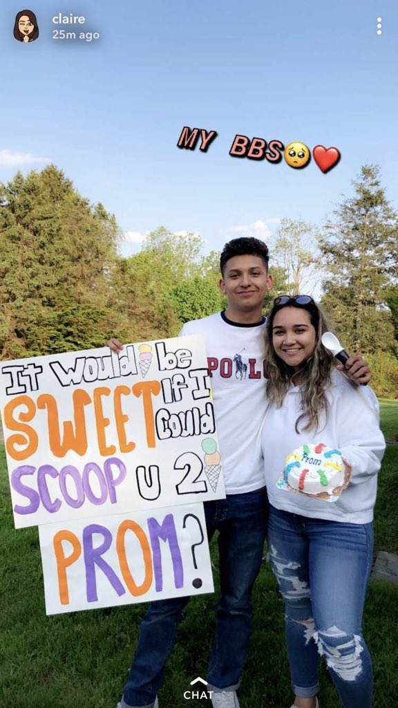 DHSPromposals's tweet photo. . @Jcas9040 and @katrinaandino are going to have the sweetest time at prom! https://t.co/HmncWwih2E