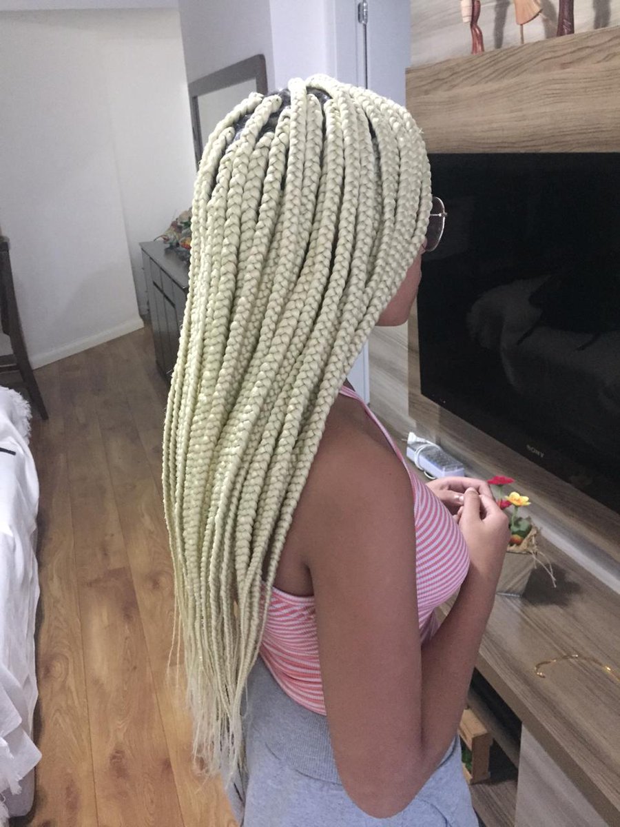 famigeradoafro's tweet image. Técnica: Box braids  Longas/ divisão triangular ⠀⠀⠀⠀⠀⠀⠀⠀⠀
✂️Referência :  Jumbão número: 613 ⠀⠀⠀⠀⠀⠀⠀⠀⠀
📱Agende seu horario através do nosso Whatsapp (21) 9 8182-1274
@fkngthay @Lasroc
. .
#boxbraidstyles  #boxbraids #famigeradoafro