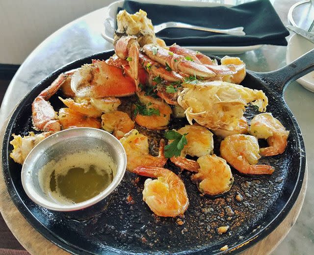 FranciscanWharf's tweet photo. This picture looks a lot like dinner tonight 😉

📸: @ryanroc49 https://t.co/0KzocH5YrG