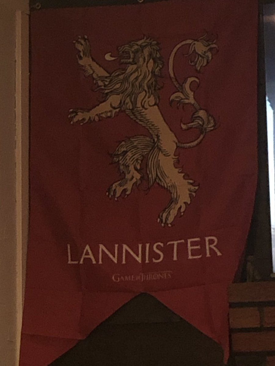 Bwaydiva3's tweet photo. #AndNowMyWatchIsEnded so nervous about tonight, but regardless of the outcome, this has been one of the most epic series of all time and I have been in awe through it all. #GOTFinale #fortherealm #forthethrone #andnowmywatchhasended 🐉🦌🦁🐺🔥❄️🧟‍♂️ https://t.co/WR7l6IU3mN