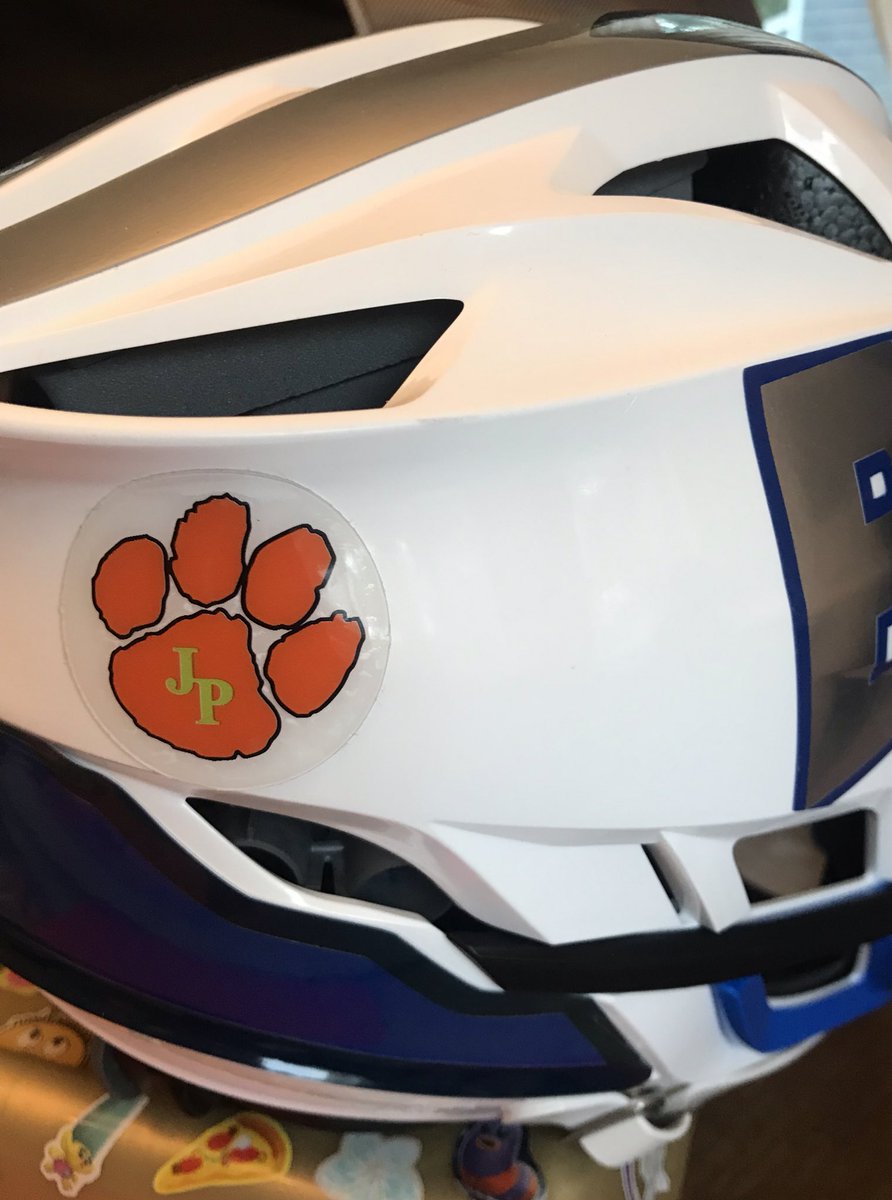 💜🧡💜🧡
New helmet decals in memory of our amazing Special Olympics athlete Jake Parker. Thank you to senior Paul Derrane for ordering these
<a href="/blake4211/">Schooner Tuna</a> 
<a href="/BraintreeHigh/">BraintreeHigh</a> <a href="/BraintreeEDU/">Braintree Schools</a>