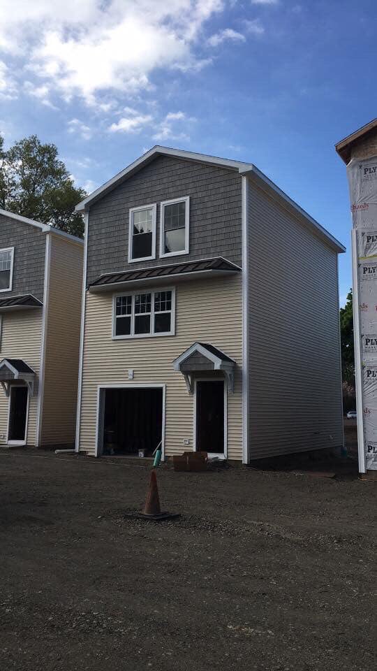 inc_eduardo's tweet photo. Siding &amp; window installs, we’ve got you covered. 
Whether you’re building a new home or improving one, we invite you to visit our showroom to see our various vinyl siding color palettes &amp; window style choices. #DesignBuild #HomeImprovement https://t.co/0SMaaUQVy2