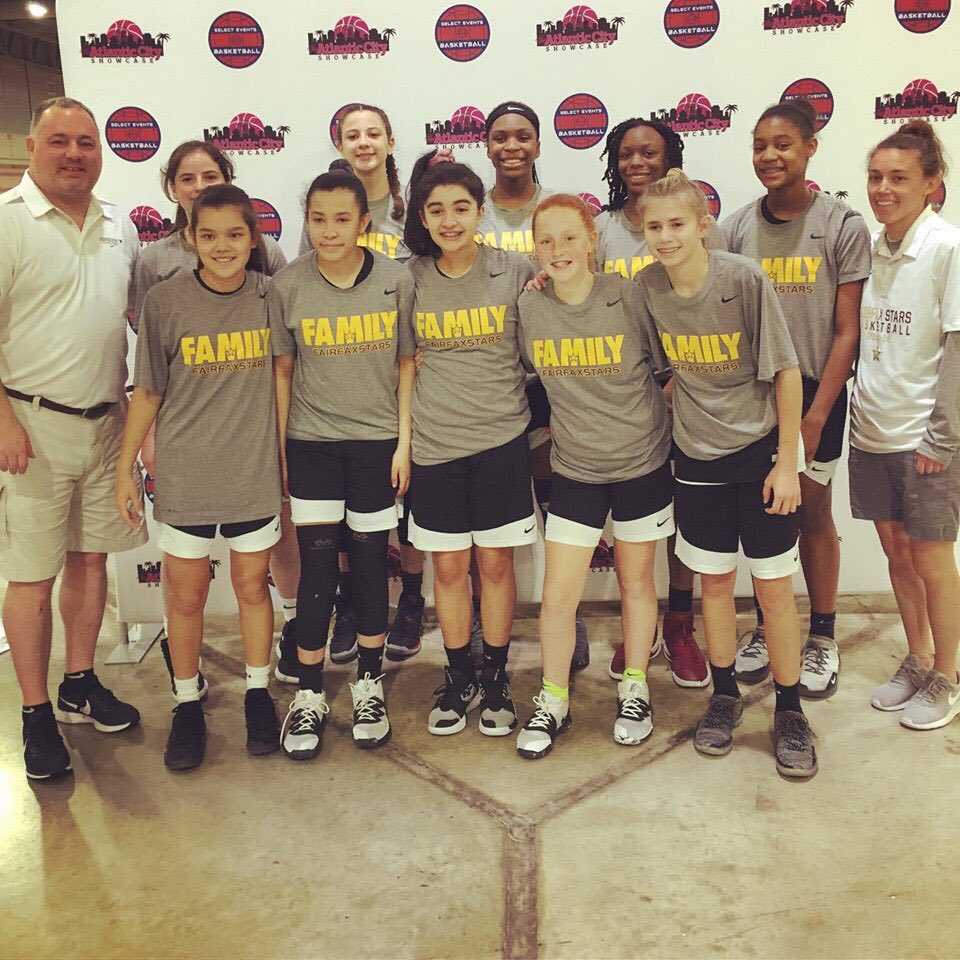ffxstarsFMR's tweet photo. Congrats to the 2024’s!! 7th grade champions at the Atlantic City Showcase. 5-0 on the weekend. First championship of the season and at an elite showcase event. SO very proud of my girls and how they compete. They pull for each other!! #FairfaxStars2024 #Family #BuildForJuly https://t.co/hadgZjSYpw