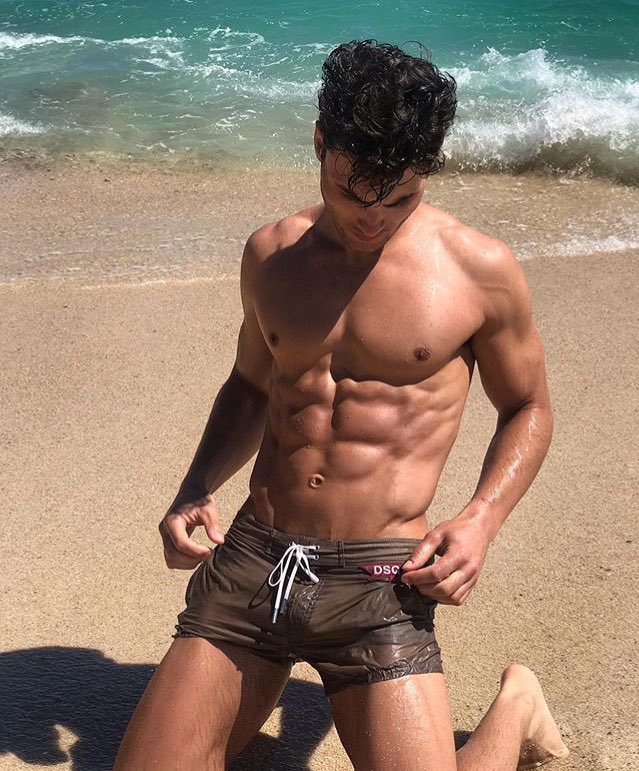 DamnHotBod's tweet photo. Finally... I’m Back! 
#DamnHotBod 🔥
Joe the Mighty Abs 😍
JOSEPH BRUZAS 👅
#FashionModel #Hottie #AbsForDays #Sexy #Stud #BeachStud #Wet #Yummy #MuscleWorship #Ripped #BulgeAlert #HairyArmpits #DSQUARED2 #Swimwear https://t.co/6a8nSod8w9