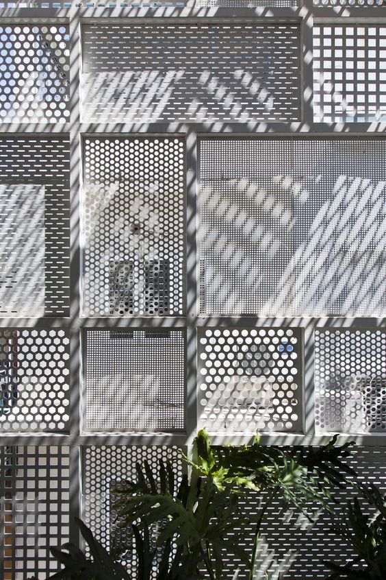 brut_metal's tweet photo. ■ INSPIRATION DESIGN ■
Focus sur la 3x10 house réalisée par le DD concept.
😍 on aime la façade ajourée métallique et vous ?
#architecture #DDconcept #house https://t.co/3qJgoJTiMC