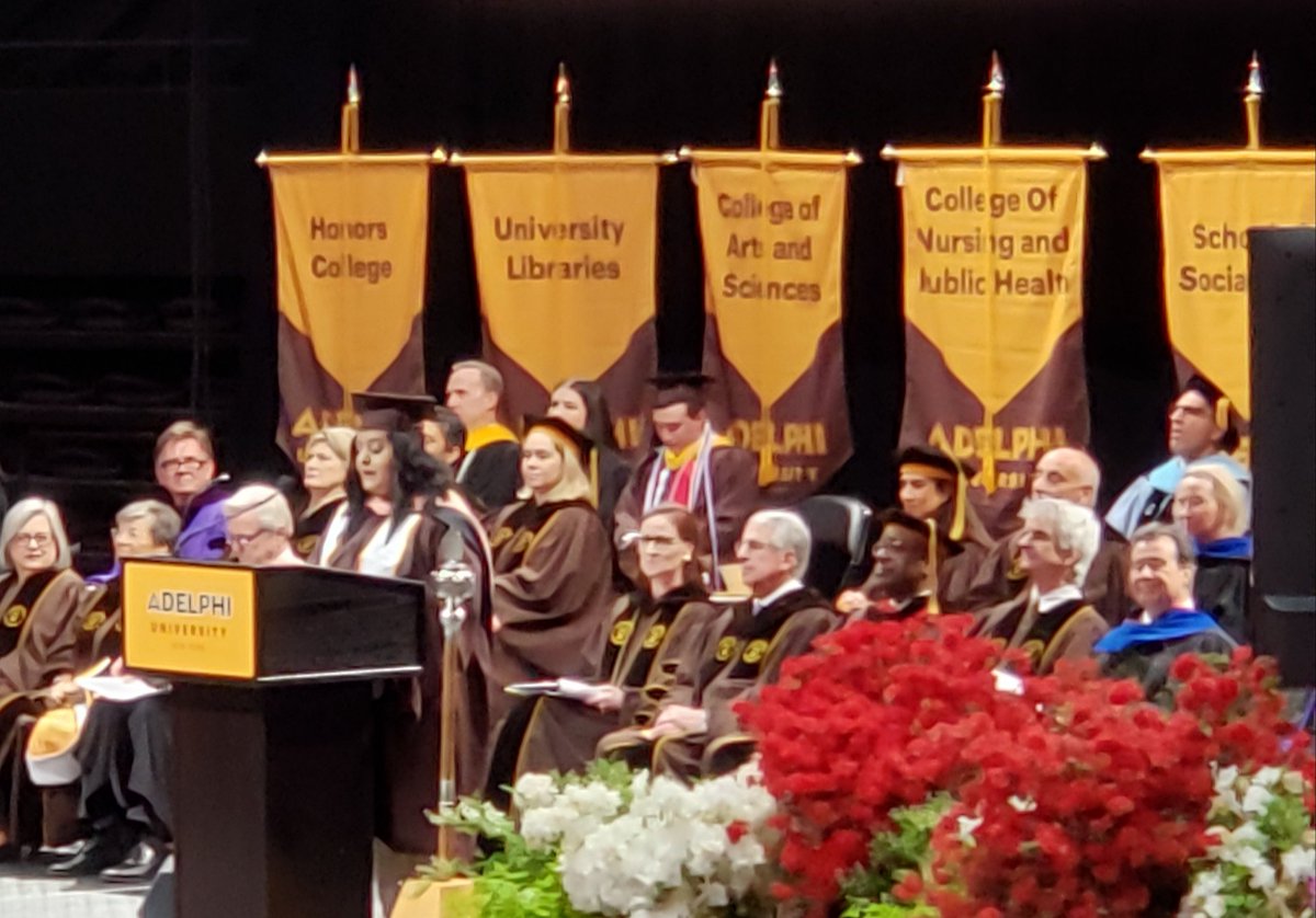 PatriciaFacquet's tweet image. Congratulations to 2 🐾💛 @AdelphiU @AdelphiCNPH graduates who are Presidents of the @AdelphiSGA Ethan Bravin-BS in Nsg & @AdelphiGSA Ms. Madray-MPH. Well Done - SO PROUD of YOU BOTH! You have grown so much in Leadership & Professionalism. #AdelphiGrad2019 🌿💜#NursesInfluence