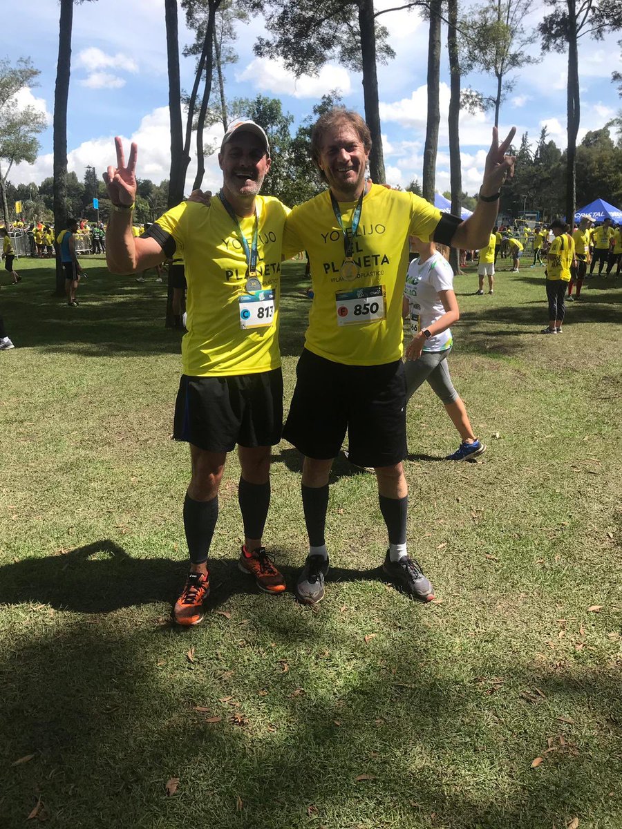 miguel_ariza's tweet photo. Conseguido !! La🏃🏼‍♀🏃🏼 #NatGeoRun #PlanetaoPlastico un éxito !! A por la próxima !! Con toda 👍🏻💪🏻🇪🇸 https://t.co/ZVCmFeM8oB