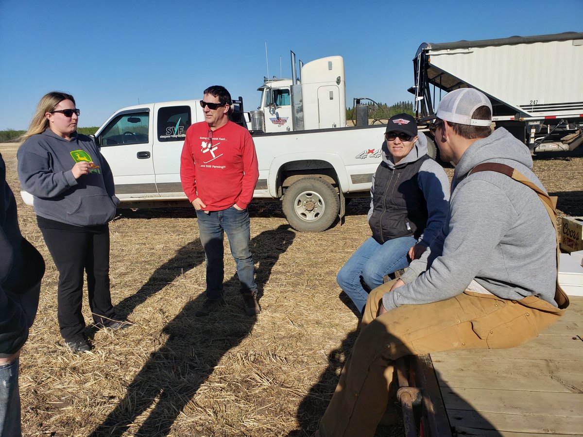 bari_khaled's tweet photo. Another beautiful evening for setting up Canola variety trial near Carbondale, AB. Thanks to #CrozierDairies for their constant  support for this trial. 
@nicole_crozier1 @CrozierPaden  @cropchaser01 @DEKALB_Canada @AgvocadoJackson @AmyCrozier1 @WinFieldUnited #plant19 https://t.co/V9eadrIZmR