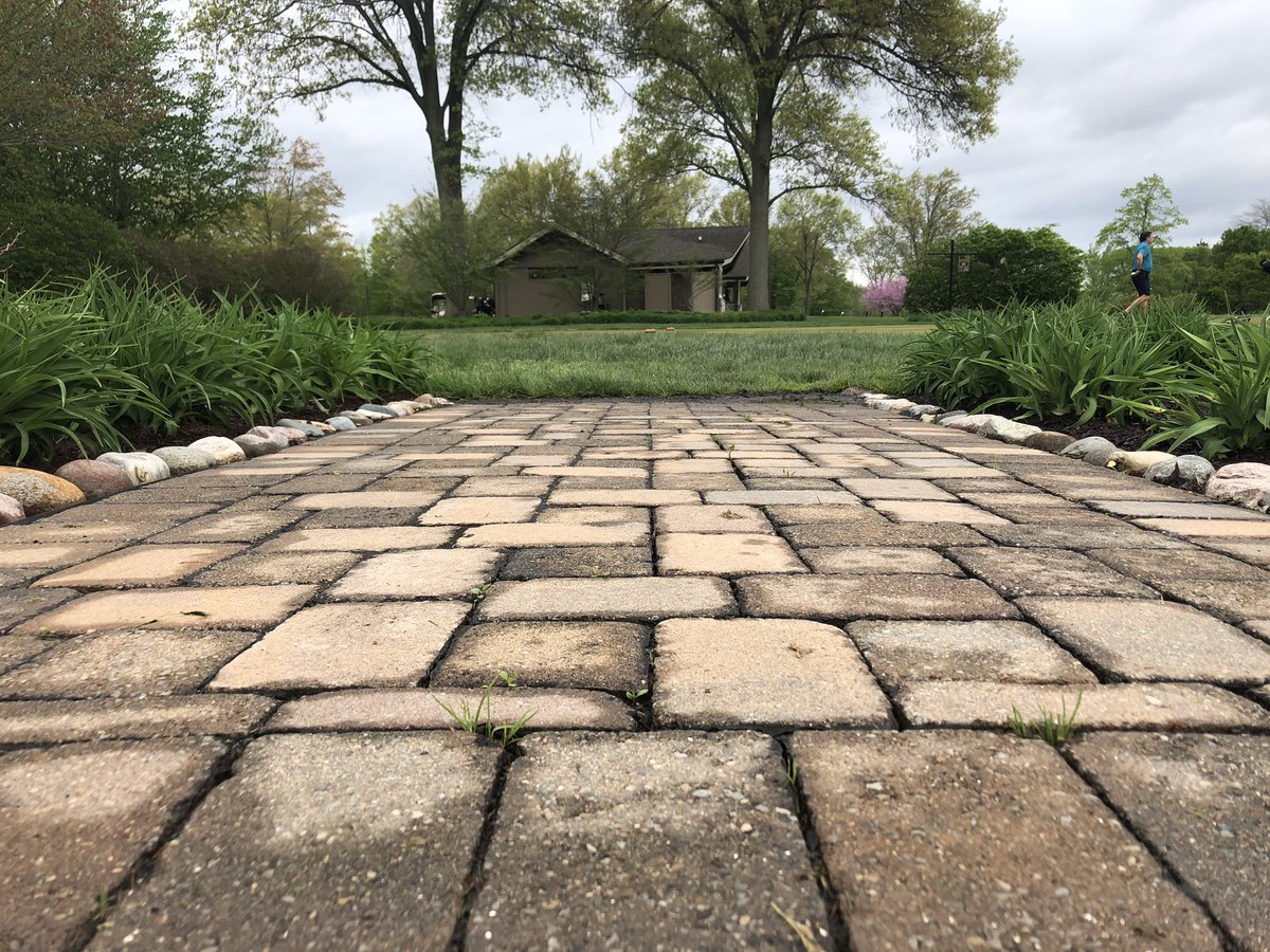 HolgateRegan's tweet photo. #jrn203lines The walkway that leads golfers to the second nine. https://t.co/ToSRtZxyYP