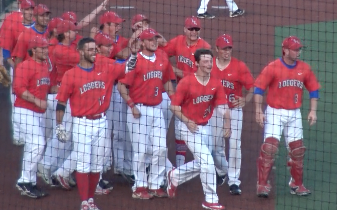 Channel1450com's tweet photo. Loggers still up celebrating?!
Relive the win with the highlights and Coach Riggle's reaction right here - 
https://t.co/2nakWHomFY https://t.co/z6aSgJw4Yc