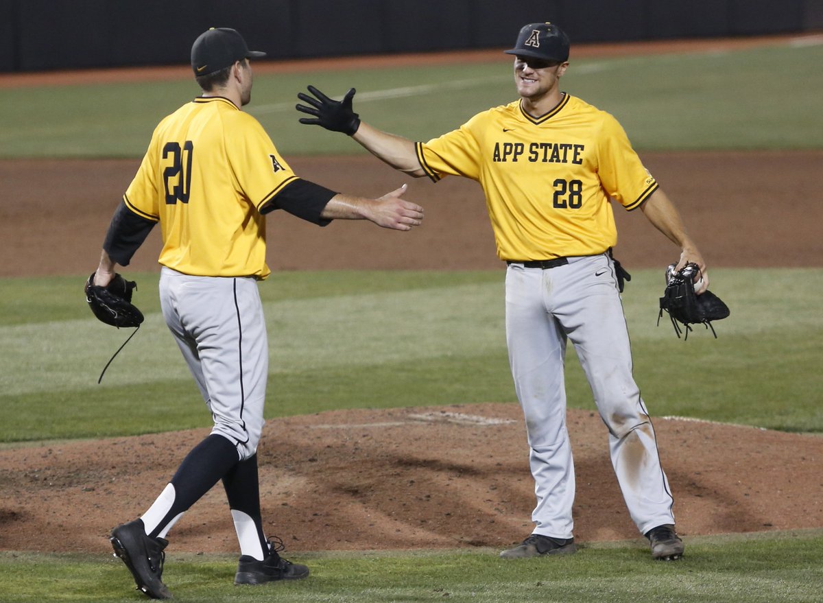 AppBaseball's tweet image. Want more pics? OK, here are a few more 📸 from App State's record-setting win Friday night: