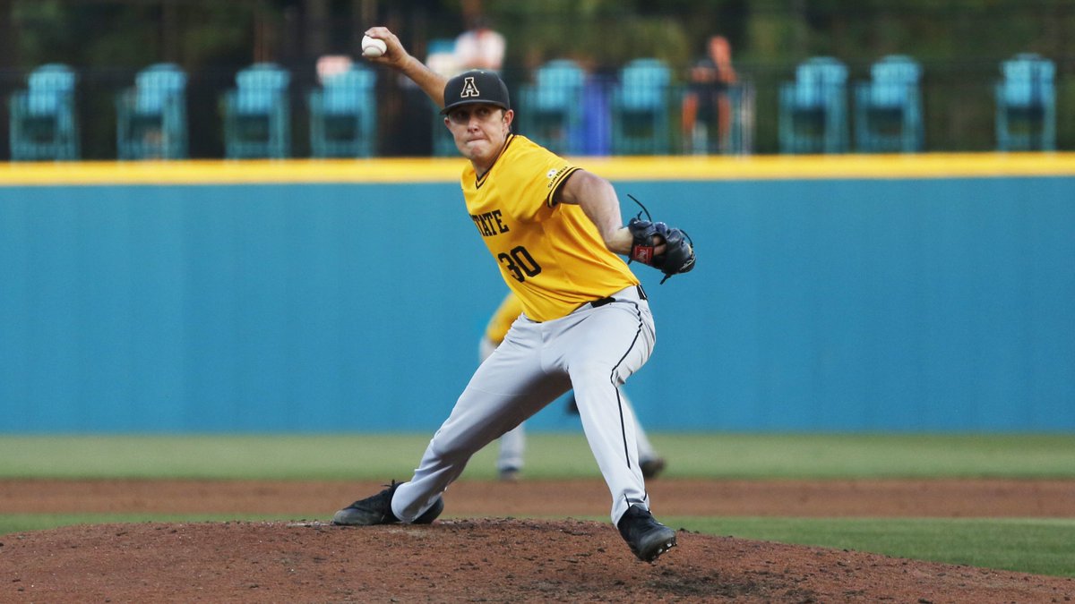 AppBaseball's tweet image. Want more pics? OK, here are a few more 📸 from App State's record-setting win Friday night: