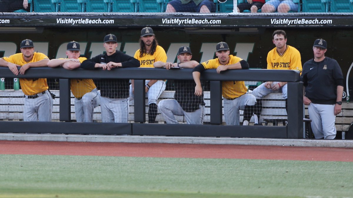 AppBaseball's tweet image. Want more pics? OK, here are a few more 📸 from App State's record-setting win Friday night: