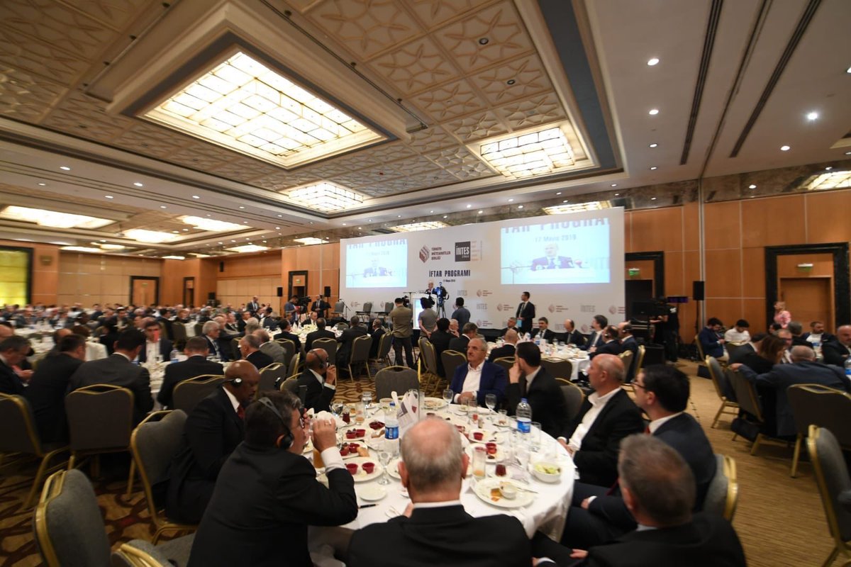 Birliğimiz Ulaştırma ve Altyapı Bakanımız Sayın Cahit Turhan’ın teşrifleriyle <a href="/intessendika/">Türkiye İnşaat Sanayicileri İşveren Sendikası</a> işbirliğinde gerçekleştirdiği iftar programında kamu, yabancı misyon ve inşaat sektörünün önde gelen temsilcilerini buluşturdu. <a href="/UABakanligi/">T.C. Ulaştırma ve Altyapı Bakanlığı</a> #ekonomininlokomotifi #inşaatsektörü