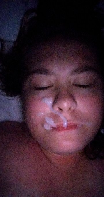 Quick #selfie from tonight's #facial #cumslut https://t.co/ExcmDySu1G<a href="/tag/selfie"class="tags">#selfie</a><a href="/tag/facial"class="tags">#facial</a><a href="/tag/cumslut"class="tags">#cumslut</a>