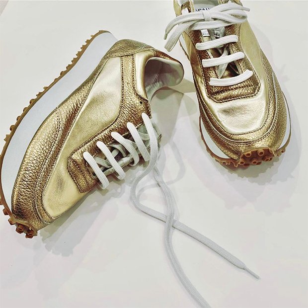 lisamai1980's tweet image. COMME des GARCONS COMME des GARCONS
× #SPALWART
2019 SPRING &amp;amp; SUMMER
instagram.com/p/BxjMucghNwd/

#STANCE #DESIGNERS
#スパルウォート #commedesgarcons
#commedesgarconscommedesgarcons
#コラボ #コラボスニーカー
#Sneakers #スニーカー
#残りわずかです
#Instagram #米子市 #yonago #요나고