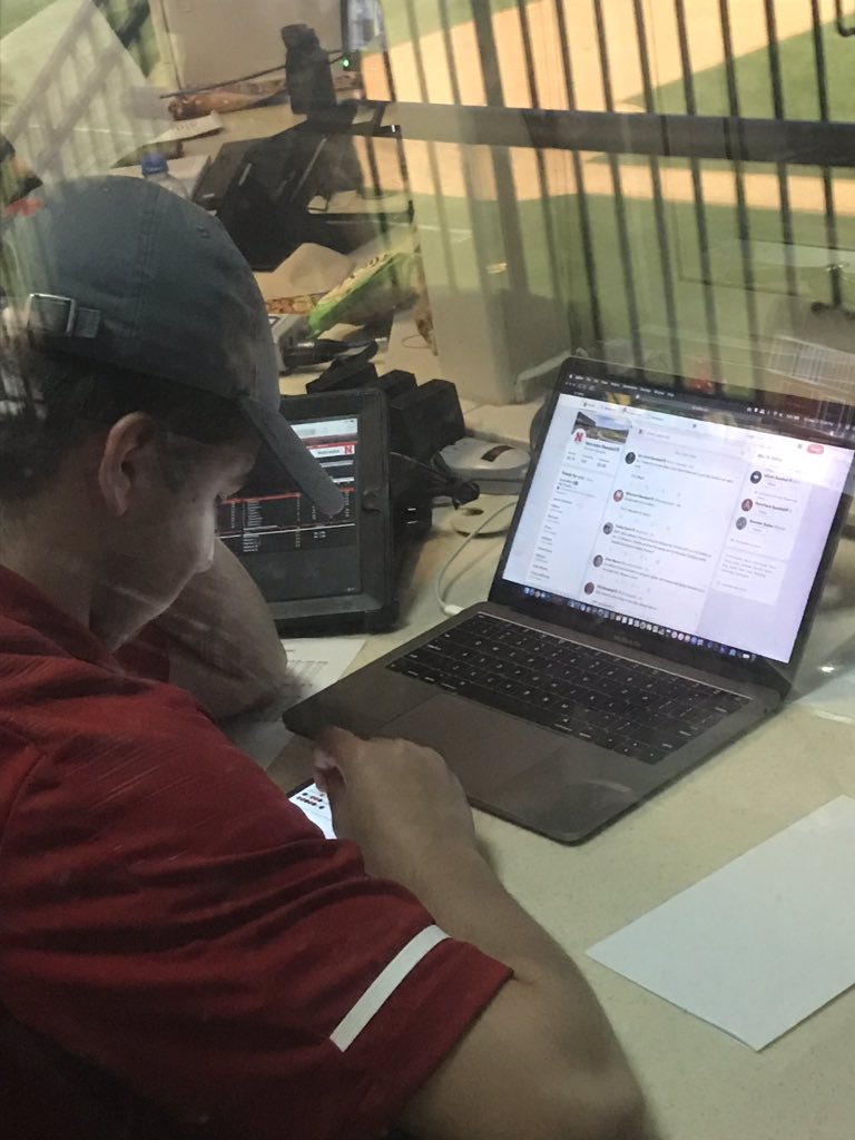 cohorejsi's tweet photo. @Husker_Baseball 👀 https://t.co/L63ofTEBAQ