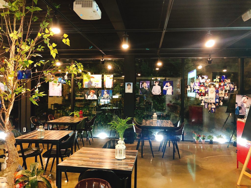 RADIANT_ARON's tweet photo. 부산 나비키친 이벤트 오늘부터 시작합니다😊 https://t.co/0s0H6jMzlK