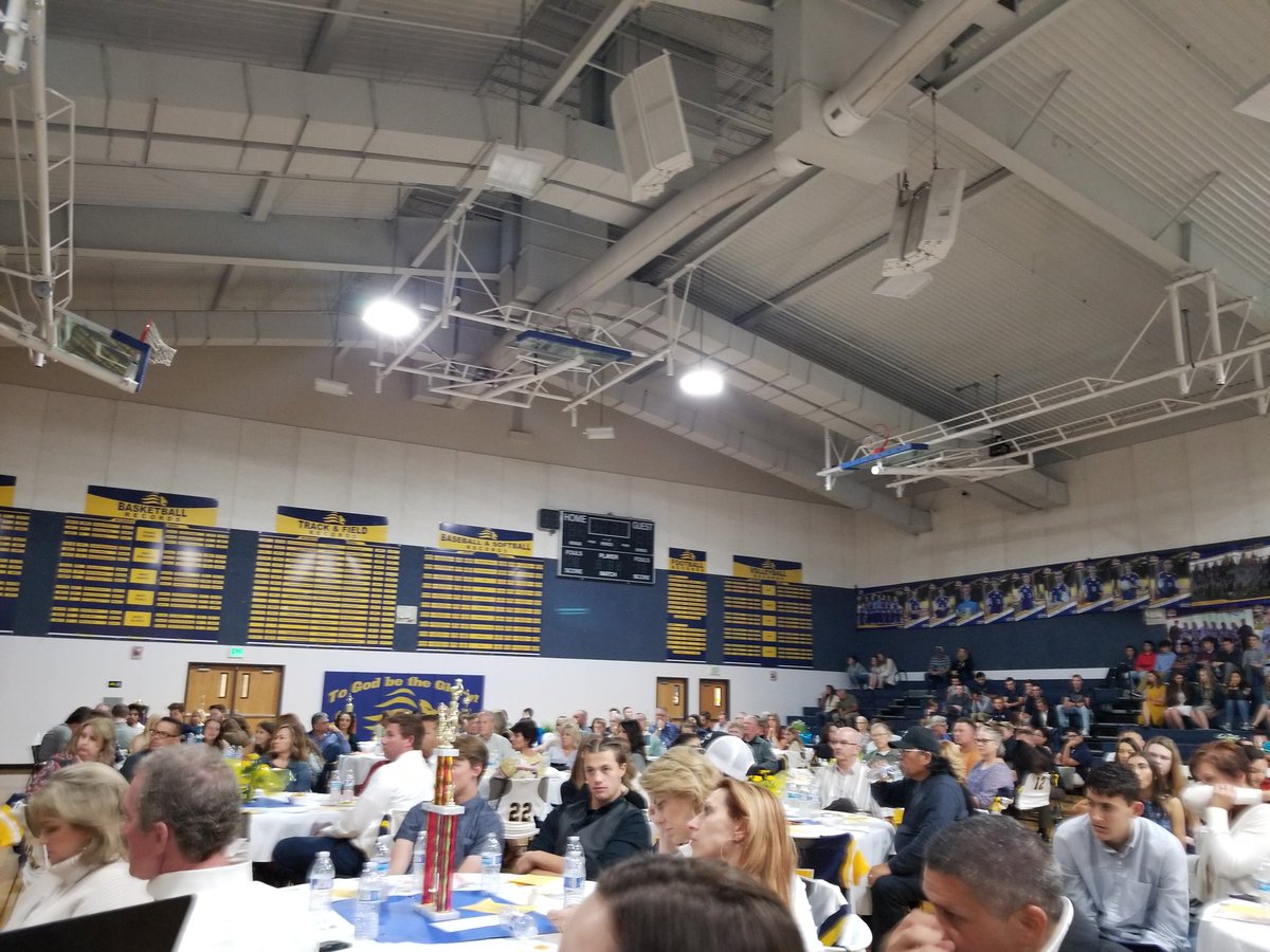 CoachBerk65's tweet photo. Awesome night honoring the 2018-2019 @BVCSLIONS athletics teams, players, and coaches. https://t.co/xIl4STk13k
