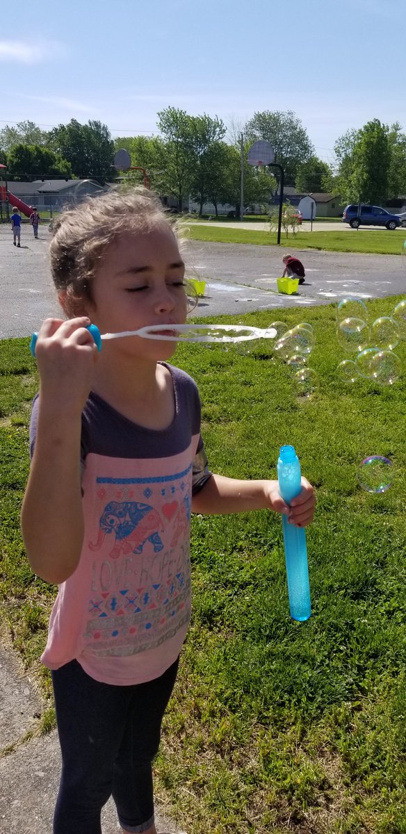 LKluemke's tweet photo. Summer Birthday Beach Bash and Bubble Day.  #wesclinwarriors https://t.co/1qp4sh7XK3