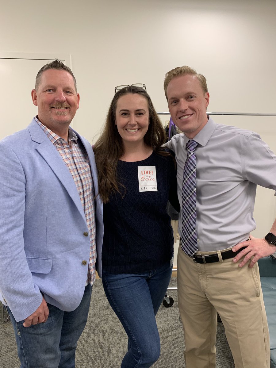 Christie_Tay's tweet photo. Congratulations to @ashergrey on his @liveattheeccles @thecoldpodcast event! The lead detective in the Susan Powell case, Det. Ellis Maxwell joined Dave on stage last night. So proud of Dave and all his HARD WORK. Well done, Dave! Can’t wait to see what’s next. #ColdLive https://t.co/Ldy7CEO2Fm