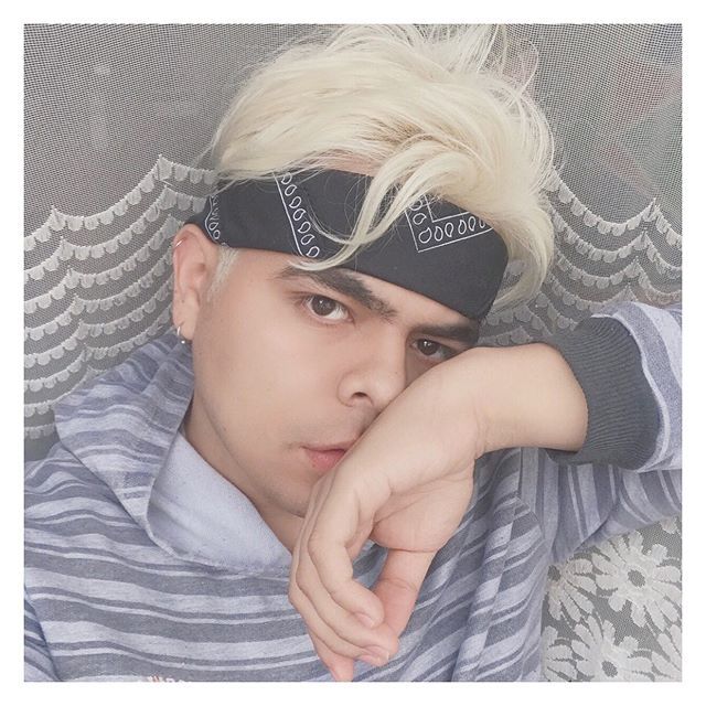 kamui_holic's tweet photo. Hoy tengo ganas de ver todos mis sueños realidad 😅 estoy un poco aburrido de esperar y seguir y seguir intentándolo 🙈
•
•
•
#polarisforever #polaris4ever #ulzzanglatin #kpopper #armyboy #kpoper #ulzzangfriend #kpoplatinoamerica #ulzzang #ulzzangs… https://t.co/Ga4uwlOH9I https://t.co/QtCCRE33eU