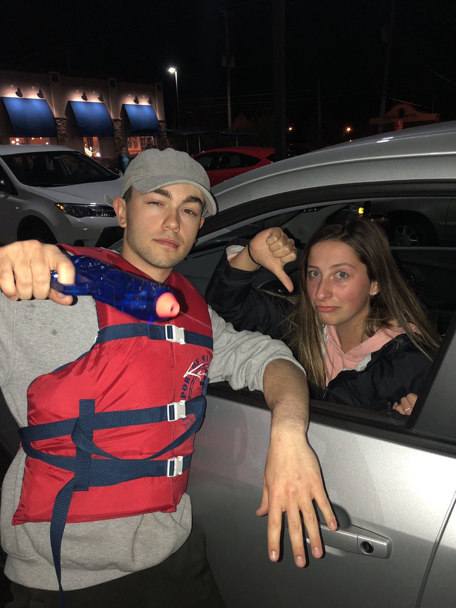 thsSeniorA's tweet photo. Nick Frank securing that dub over Abby Sturino!! https://t.co/ihP2ILWZoR
