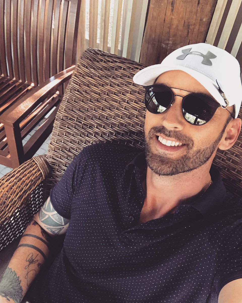 xandyesteves's tweet photo. Beijo https://t.co/5jeROb1U4G