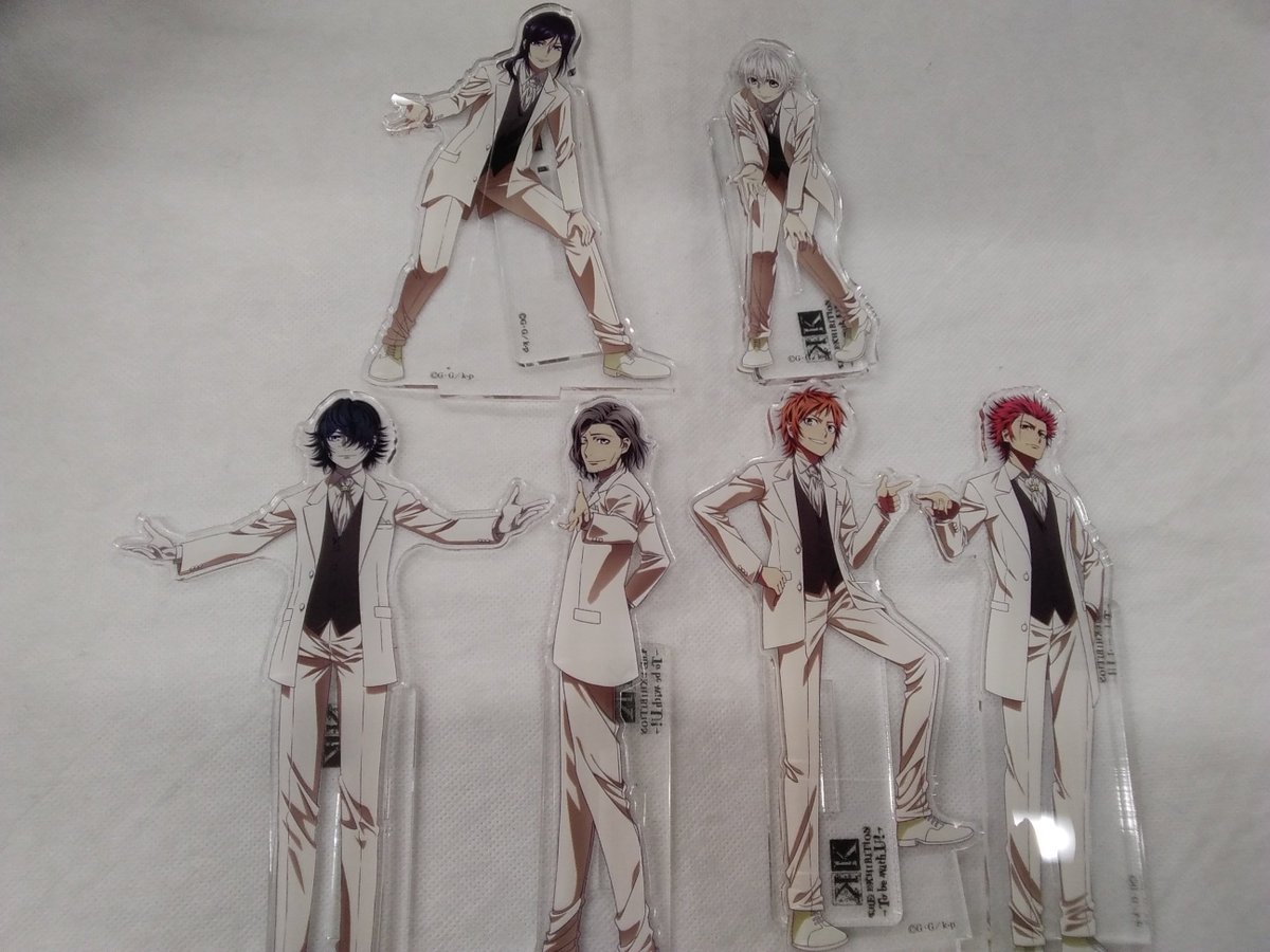 入荷情報】 『K』のエキシビ入場特典白スーツアクリルスタンドちゃん達