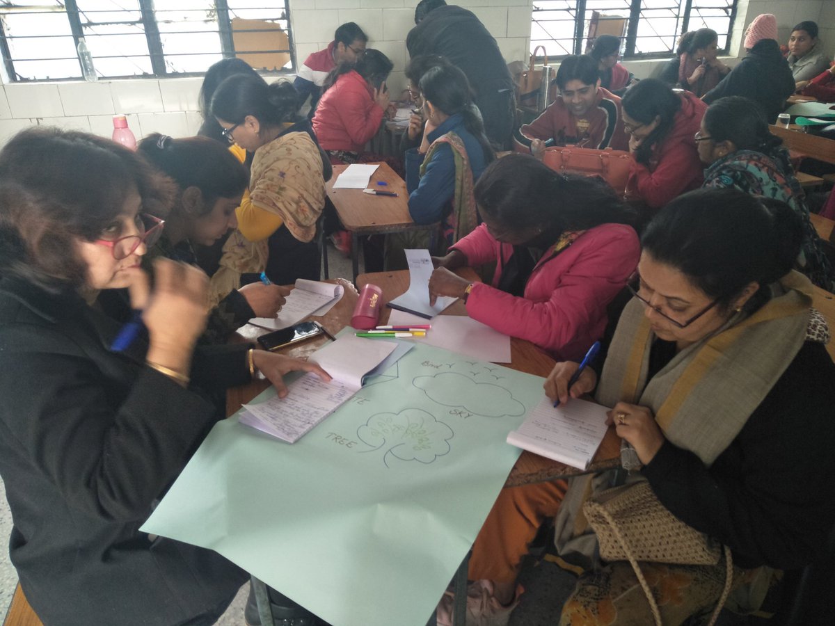 Kamayan99356112's tweet photo. #LetsTalkEducation
Active participation of teachers in the INSET programme -a turnaround from lecture mode.
Our teachers are innovative, energetic and ready to learn. https://t.co/CXOxR18nrx
