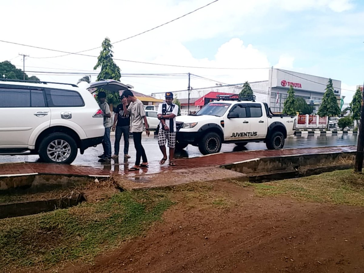 JCImerauke's tweet photo. Aksos menjelang leberan sekaligus menjelang ulang tahun JCI Merauke yang ke 2😇😇😇😇 https://t.co/c0JgO8R2A0