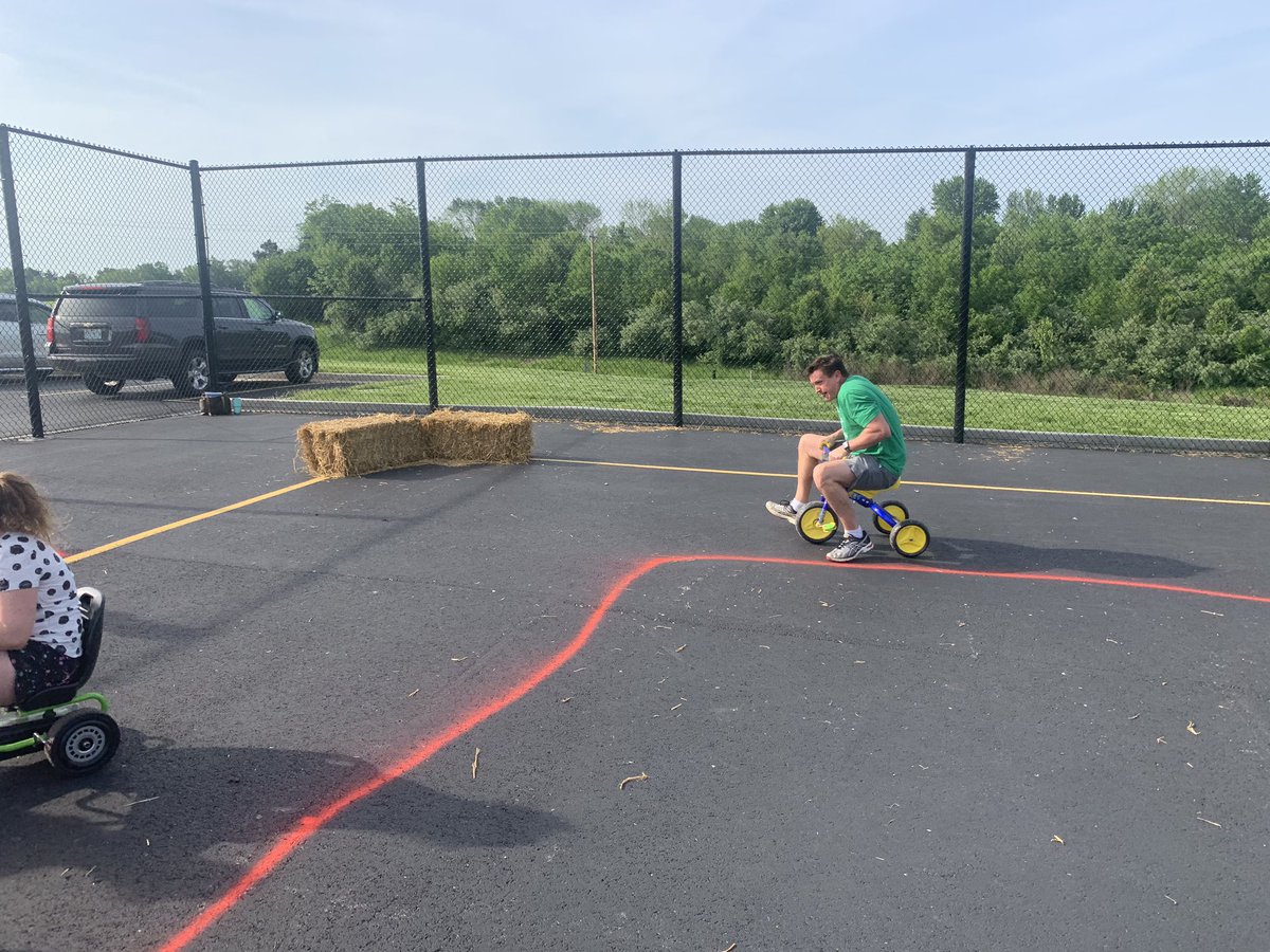Field Day! <a href="/KevinMorawitz/">Mr. Morawitz’s 4th Grade Classroom</a> <a href="/BeulahRalphElem/">Beulah Ralph Elem</a>