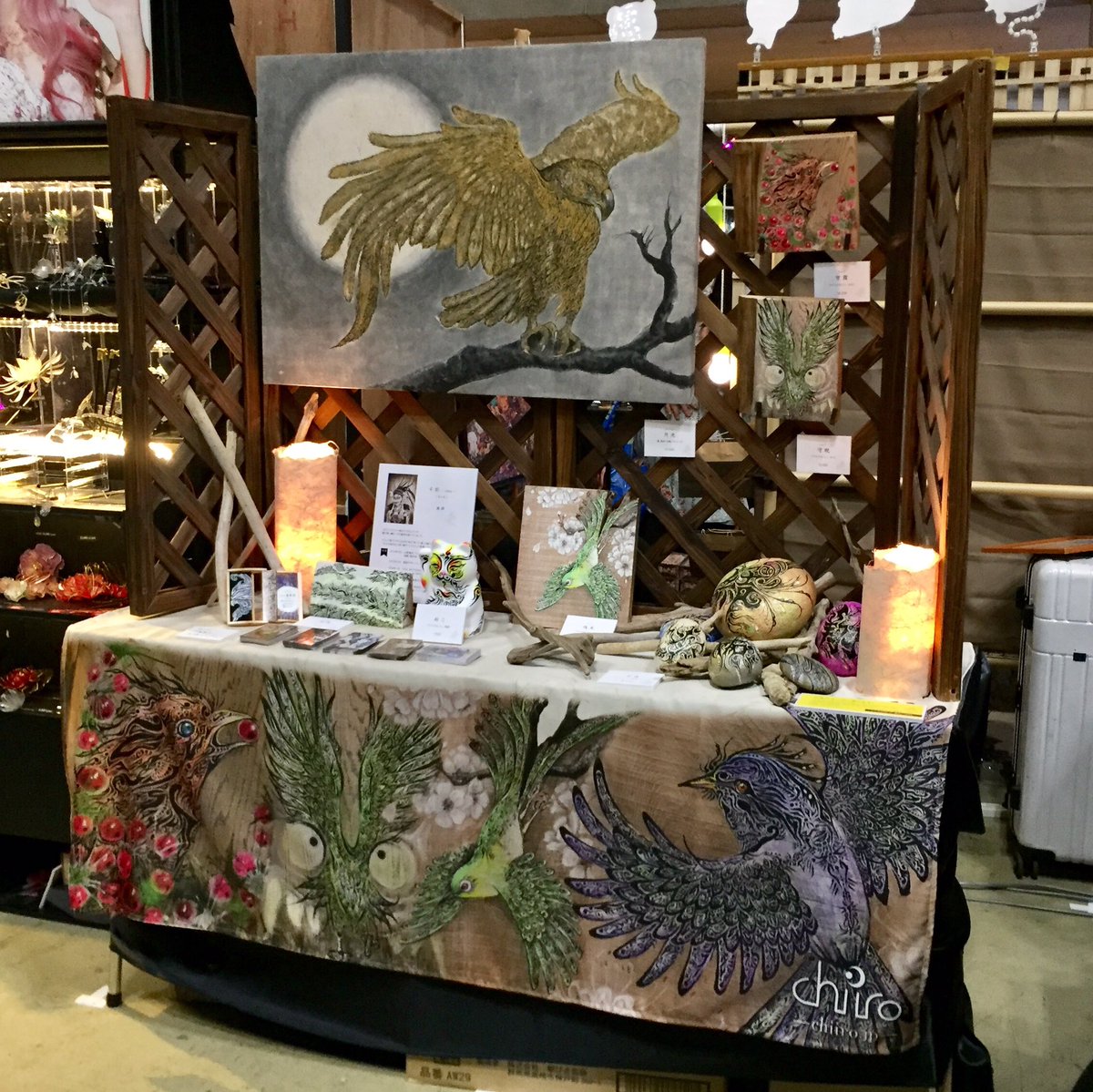 chiiro_tx's tweet photo. デザフェス始まってます〜✨
4F H-125ブースにいます♪
コルヌーコピアイさんと並んで出展してます!ぜひお越し下さい😘
#デザフェス49 #chiiro #cornucopiae https://t.co/P88VsbDGlS