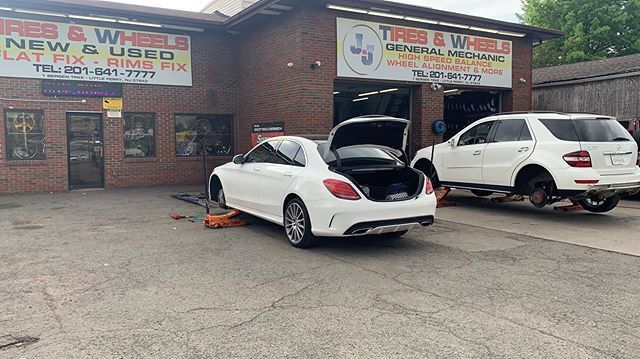 JJ_Tires's tweet photo. #rimsandtires #tires #wheels #brakejobs #highspeedbalancing #wheels #wheelsforsale #tires #tiresforsale #lodinj #littleferrynj #mercedes #mercedesbenzfamily #mercedesbenz #whitemercedes #jj_tires https://t.co/3atvHtxOn2 https://t.co/GqPSvyZgSv